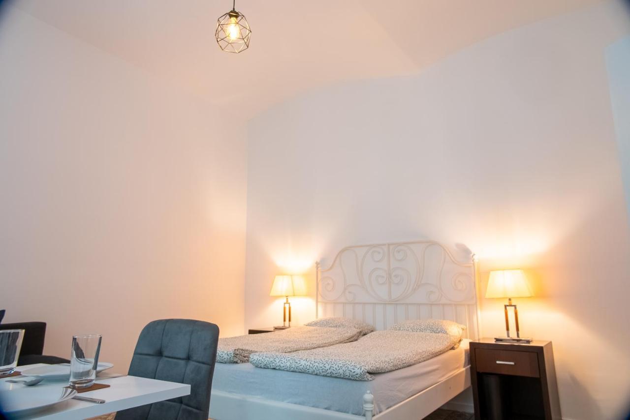 וינה Family&Friends Apartments Schoenbrunn מראה חיצוני תמונה